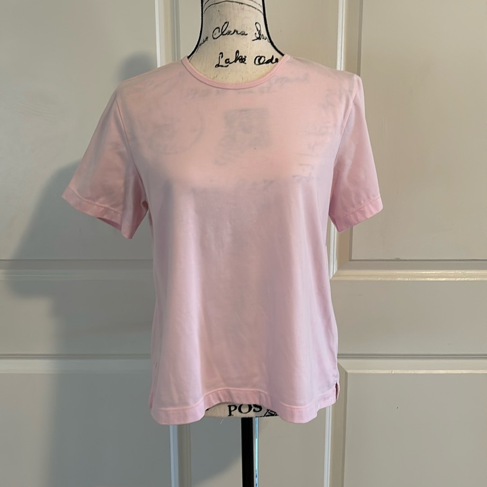 Medium pink tee